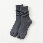 CouldNook Solid Split-Toe Socks - Plain Surface And Gatherable Upper
