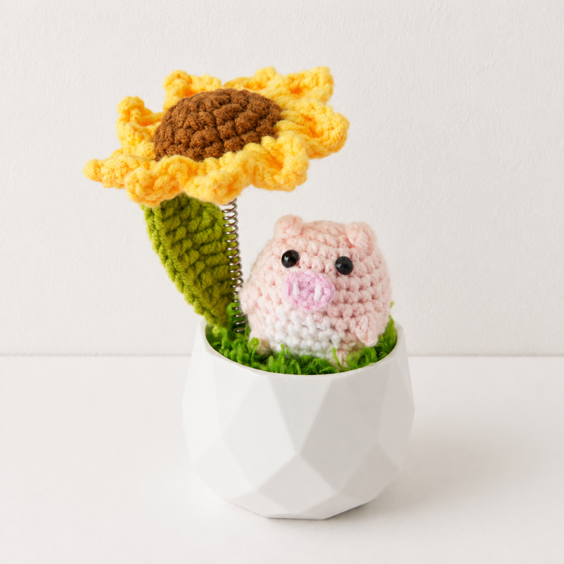 CouldNook Yarn Animal Planter Figure - Spring Mounted Sunflower
