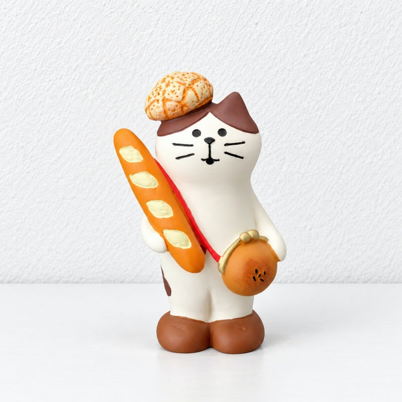 CouldNook Miniature Bakery Scene Decorations - Cats Bears And Tiny Furniture
