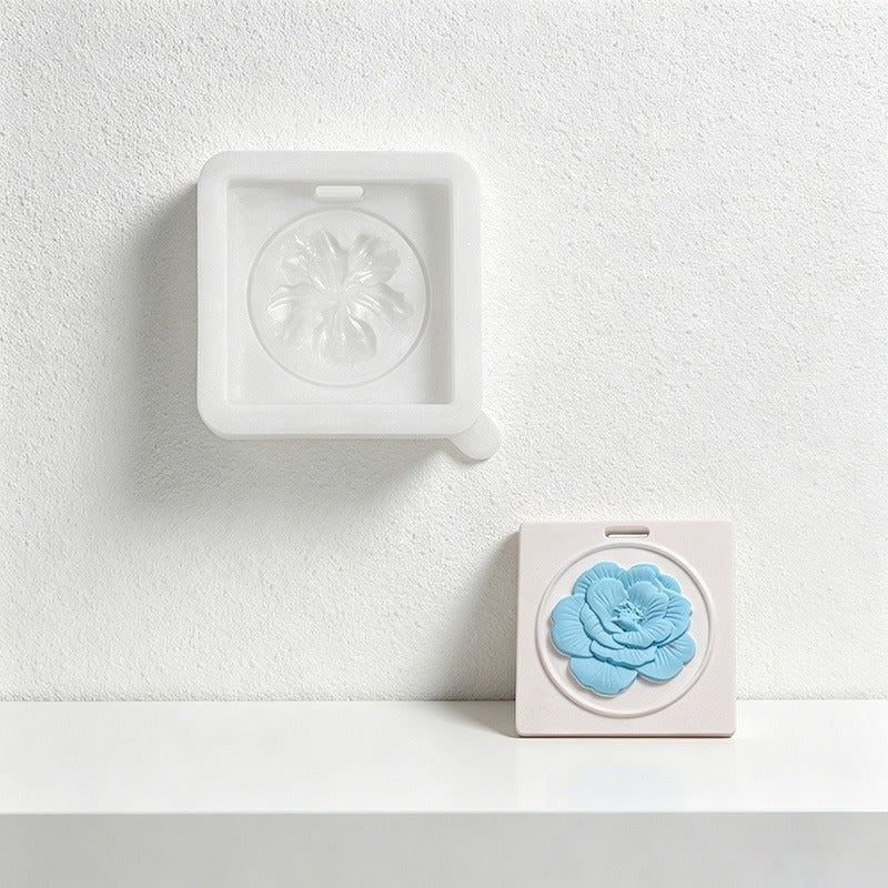 CouldNook 3D Floral Relief Pendant Silicone Mold - DIY Aromatherapy Wax & Plaster
