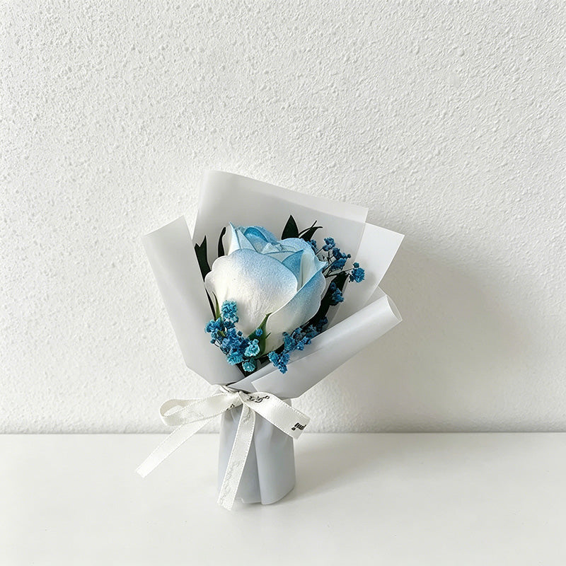 Mini Dried Flower Car Air Vent Clip, Preserved Fresh Flower Aromatherapy Diffuser with 2ml Perfume