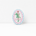 CouldNook Oval Floral Patch - Framed Embroidered Flower Designs