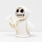 CouldNook Halloween Yarn Reaper Doll - Hooded Figure and Props