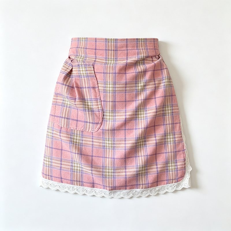 CouldNook Tartan Waist Apron - Warm Plaid Lace Border