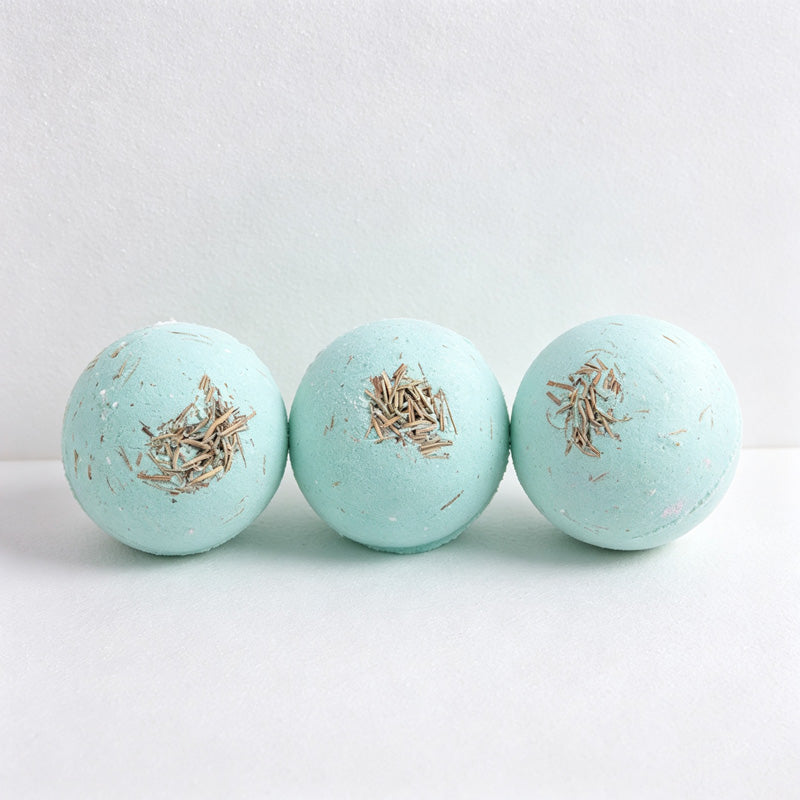 CouldNook Green Tea Bath Bomb - Botanical Speckled Sphere