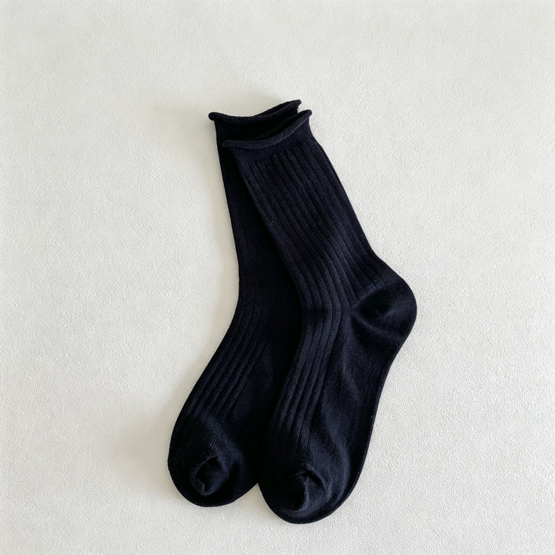 CouldNook Scalloped Ribbed Crew Socks-Scalloped Cuff Edge