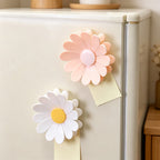 CouldNook Daisy Magnetic Bag Clip - Pink and White Flowers