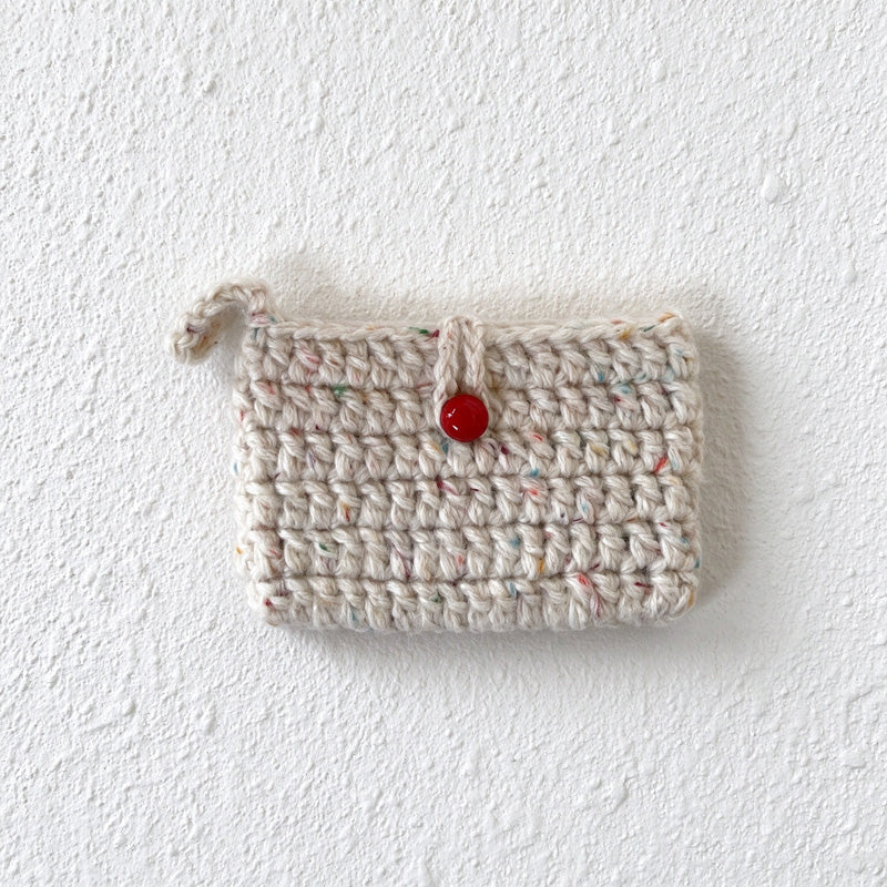 Crochet Card Pouch with Mixed-Yarn Texture