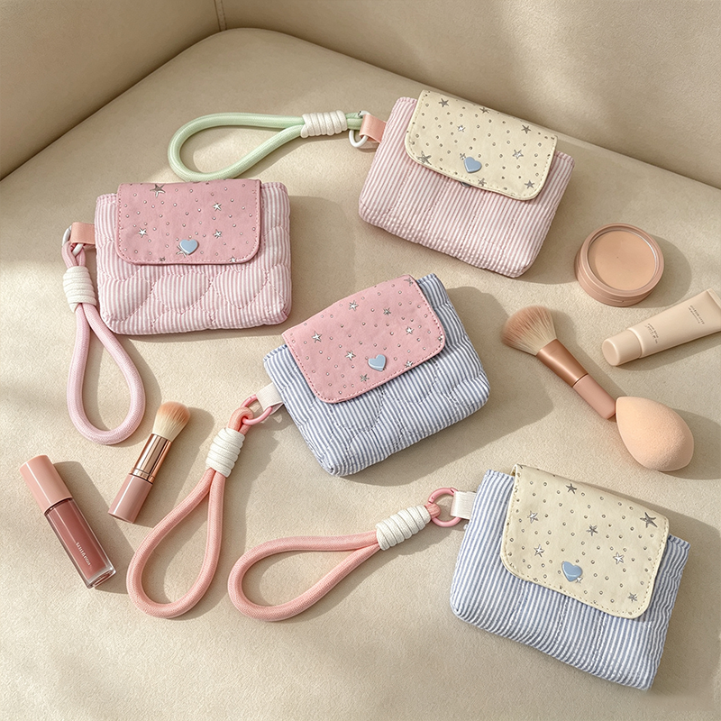 CouldNook Quilted Coin Purse - Small Carry Pouch