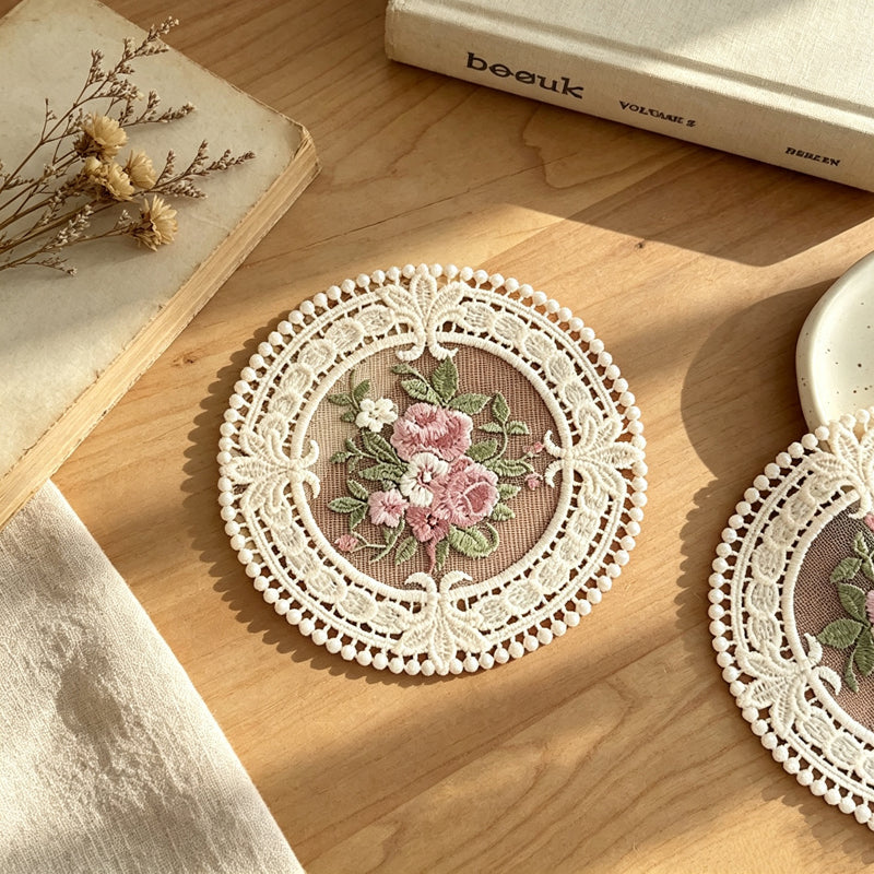 CloudNook Floral Lace Coaster‑Vintage Round Table Placemat