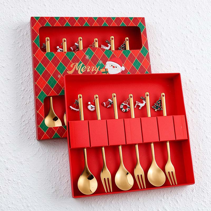 CouldNook Christmas Cutlery Set - Character Tops and Decorative Charm Designs