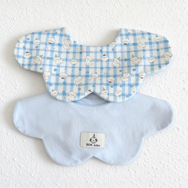 Waterproof Baby Bib with Reversible Scalloped Design