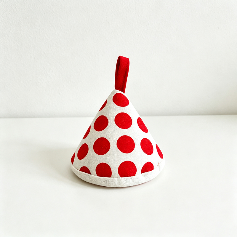 CouldNook Triangular Pot Holder - Kitchen Heat Accent