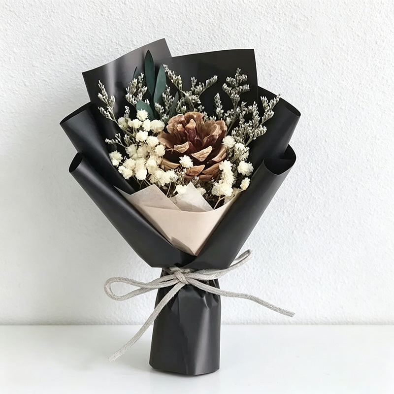 Mini Dried Flower Car Air Vent Clip, Preserved Fresh Flower Aromatherapy Diffuser with 2ml Perfume