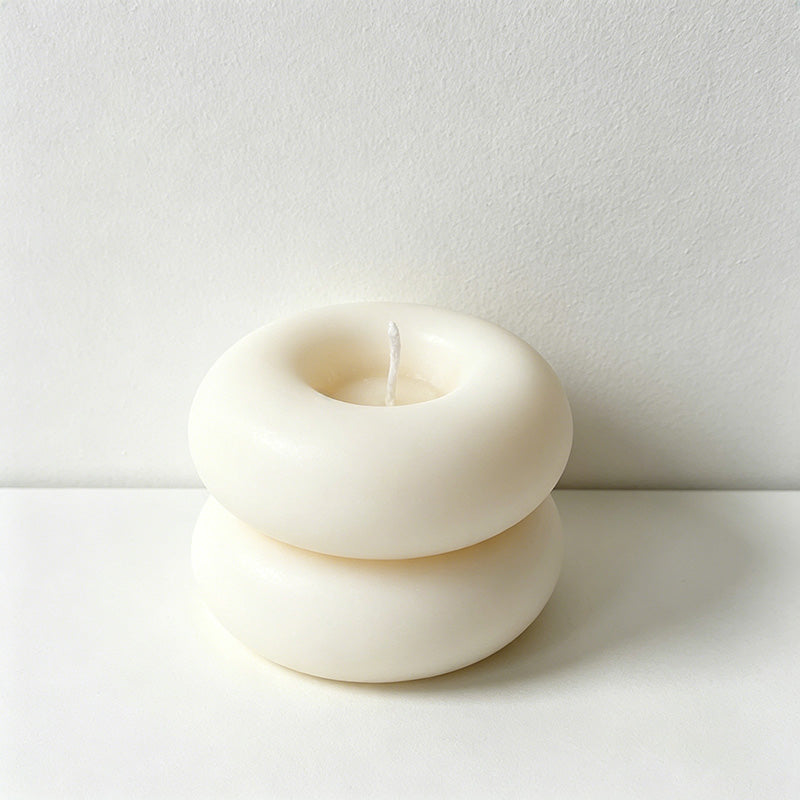 CouldNook Aesthetic Donut Scented Candle - Minimalist Ring Aromatherapy