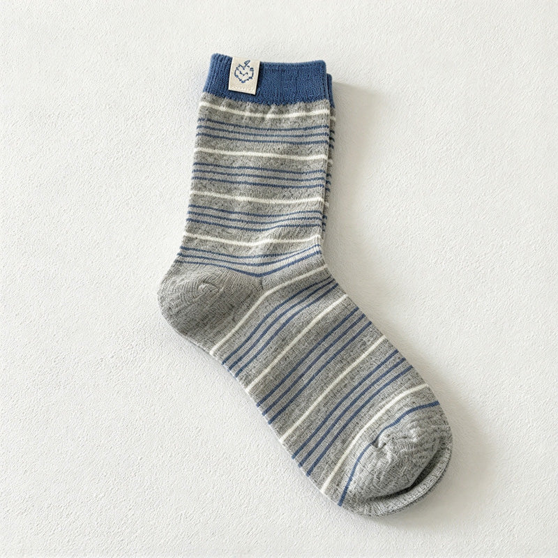 CouldNook Cat Label Striped Socks - Fine Bands And Contrasting Cuffs