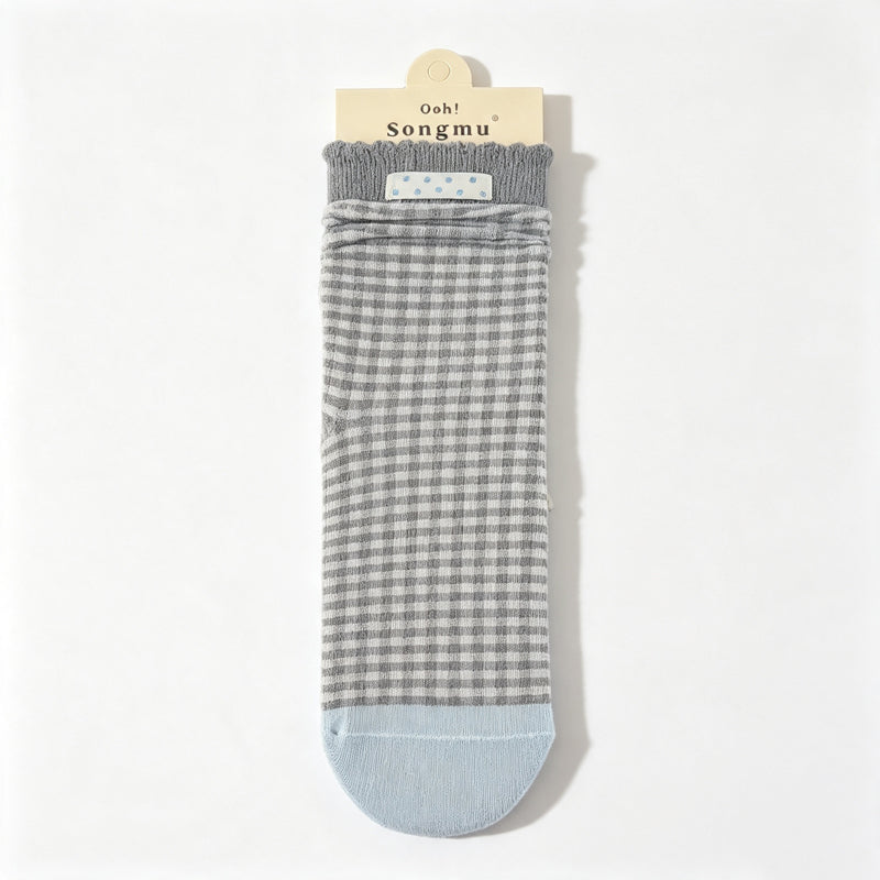 CloudNook Cotton Blend Seamless Breathable Floral Mid-Calf Crew Socks