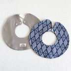 Reversible Round Baby Bib with Adjustable Snaps