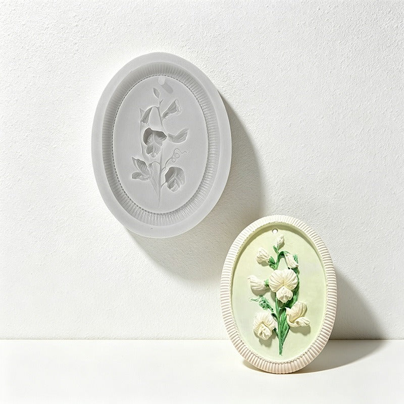 CouldNook 3D Floral Relief Pendant Silicone Mold - DIY Aromatherapy Wax & Plaster