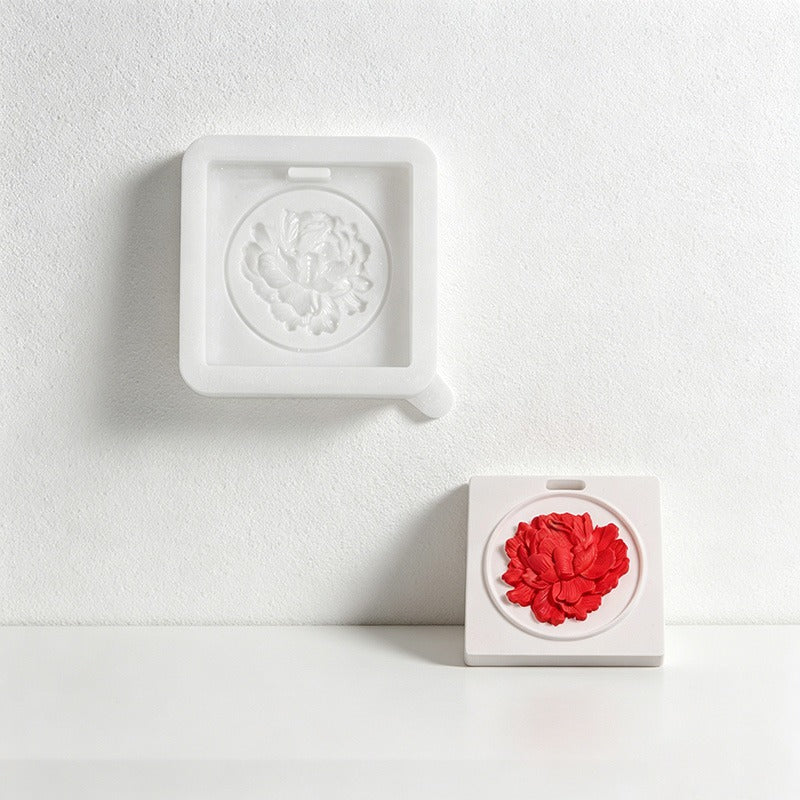 CouldNook 3D Floral Relief Pendant Silicone Mold - DIY Aromatherapy Wax & Plaster