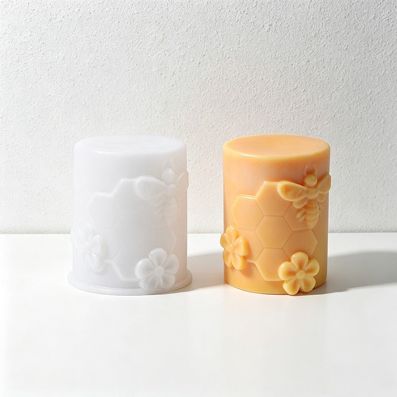 CouldNook 3D Honeycomb & Bee Pillar Candle Silicone Mold - DIY Crafting