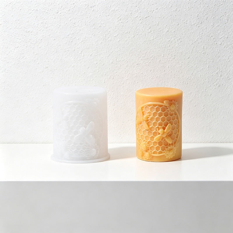 CouldNook 3D Honeycomb & Bee Pillar Candle Silicone Mold - DIY Crafting