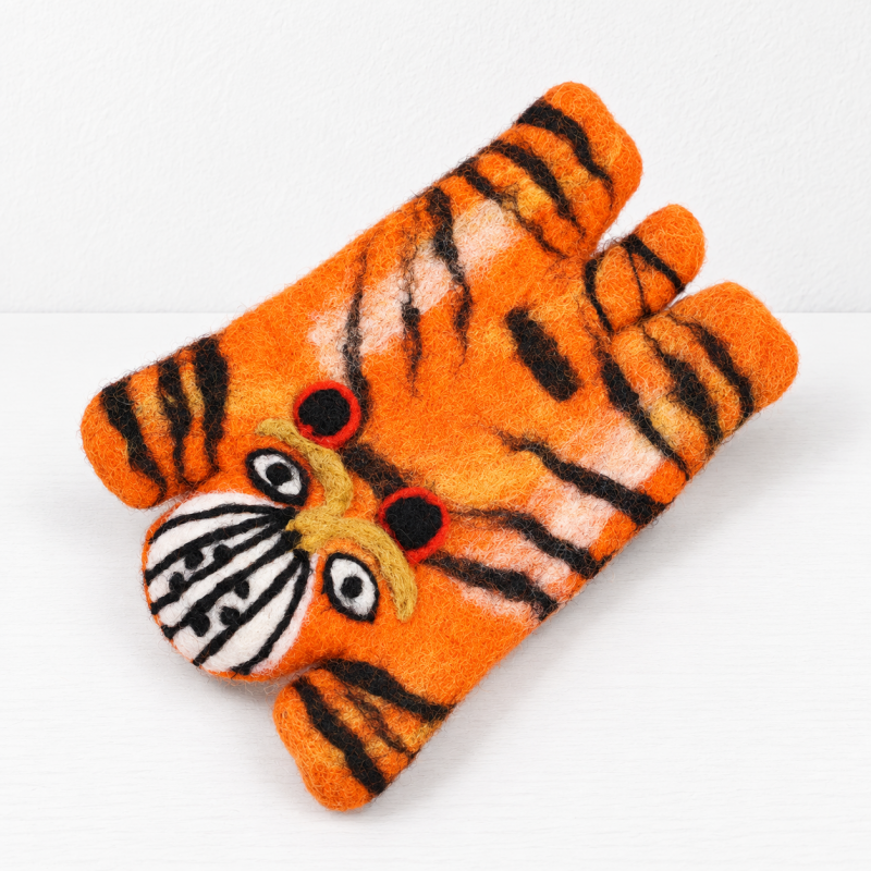 CouldNook Felted Animal Coaster - Sculpted Character Shapes Accent