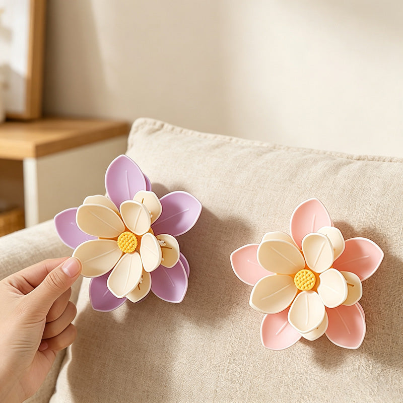 CouldNook Lotus Magnetic Bag Clip - Layered Floral Design