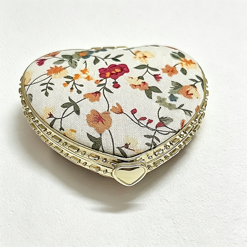 CouldNook Floral Compact Mirror - Three Double-Sided Folding Shapes