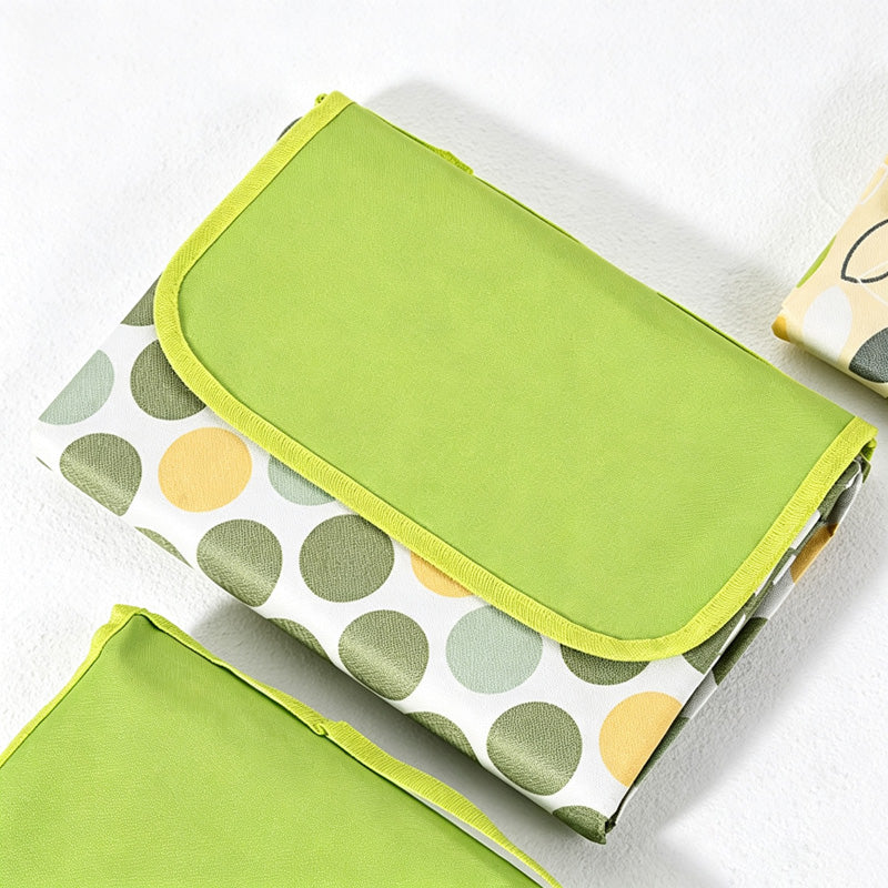 CouldNook Gingham Foldable Picnic Mat - Compact Flap Closure