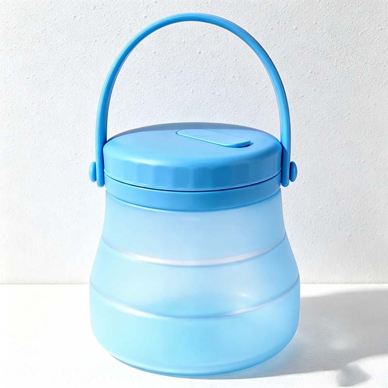 CouldNook Collapsible Food Storage Bucket - Carry Handle and Vented Lid