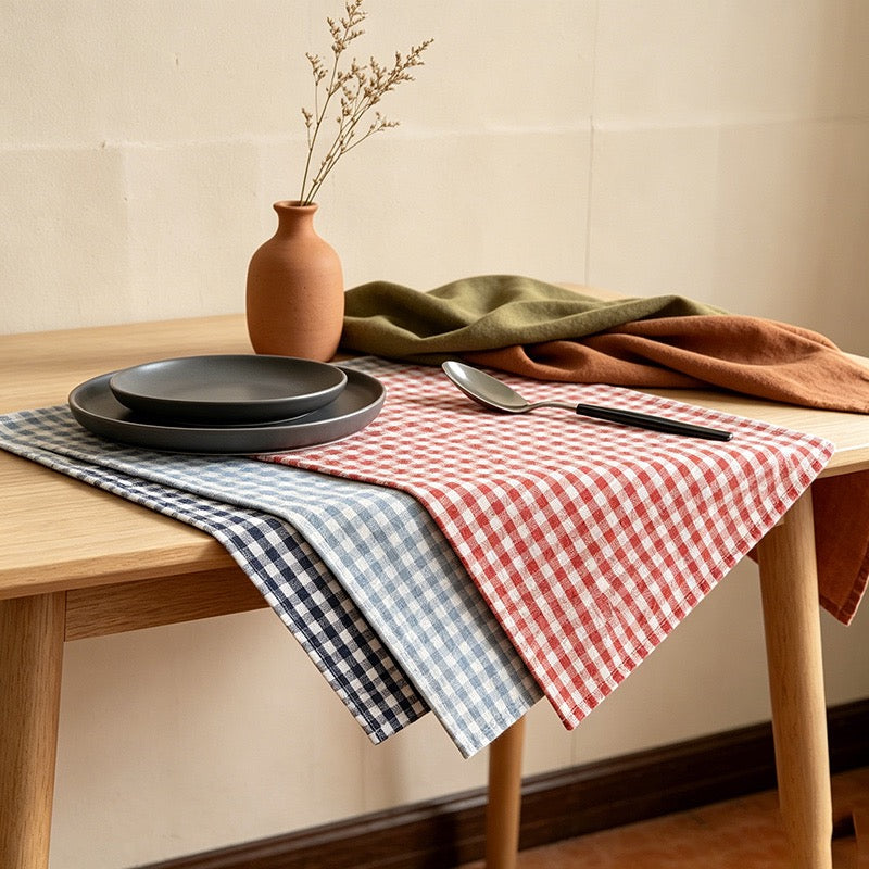 CouldNook 100% Cotton Gingham Tea Towel - Classic Plaid Dining Napkin