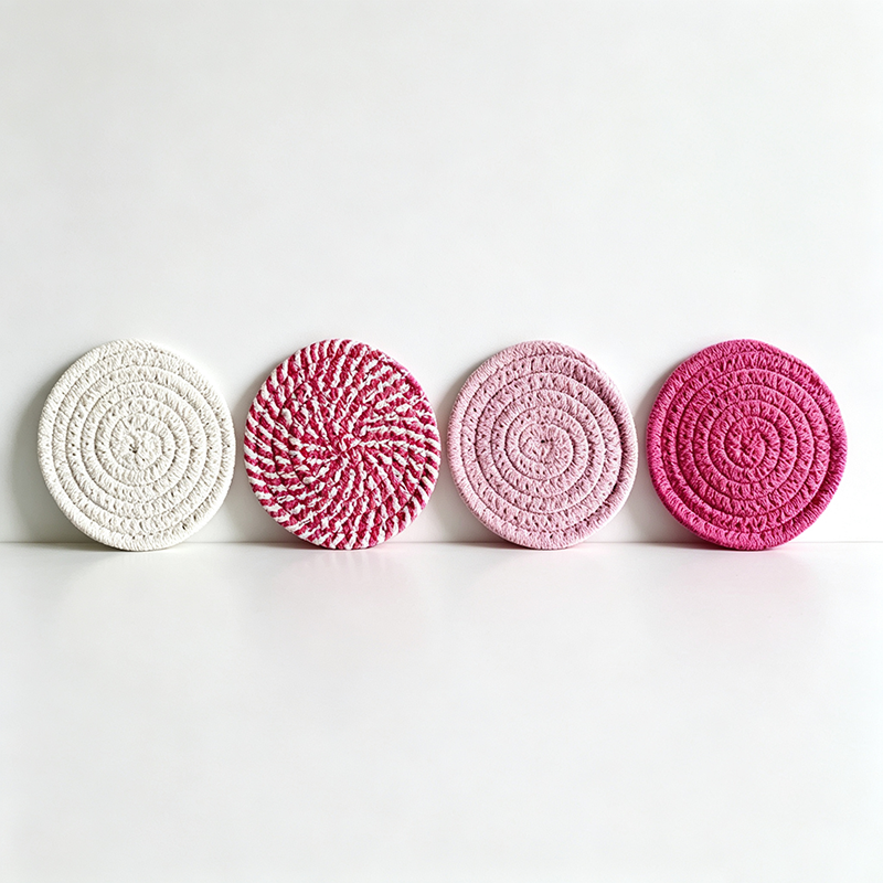 CouldNook 4PCS/8PCS Woven Drink Coaster Set - Warm Table Accent