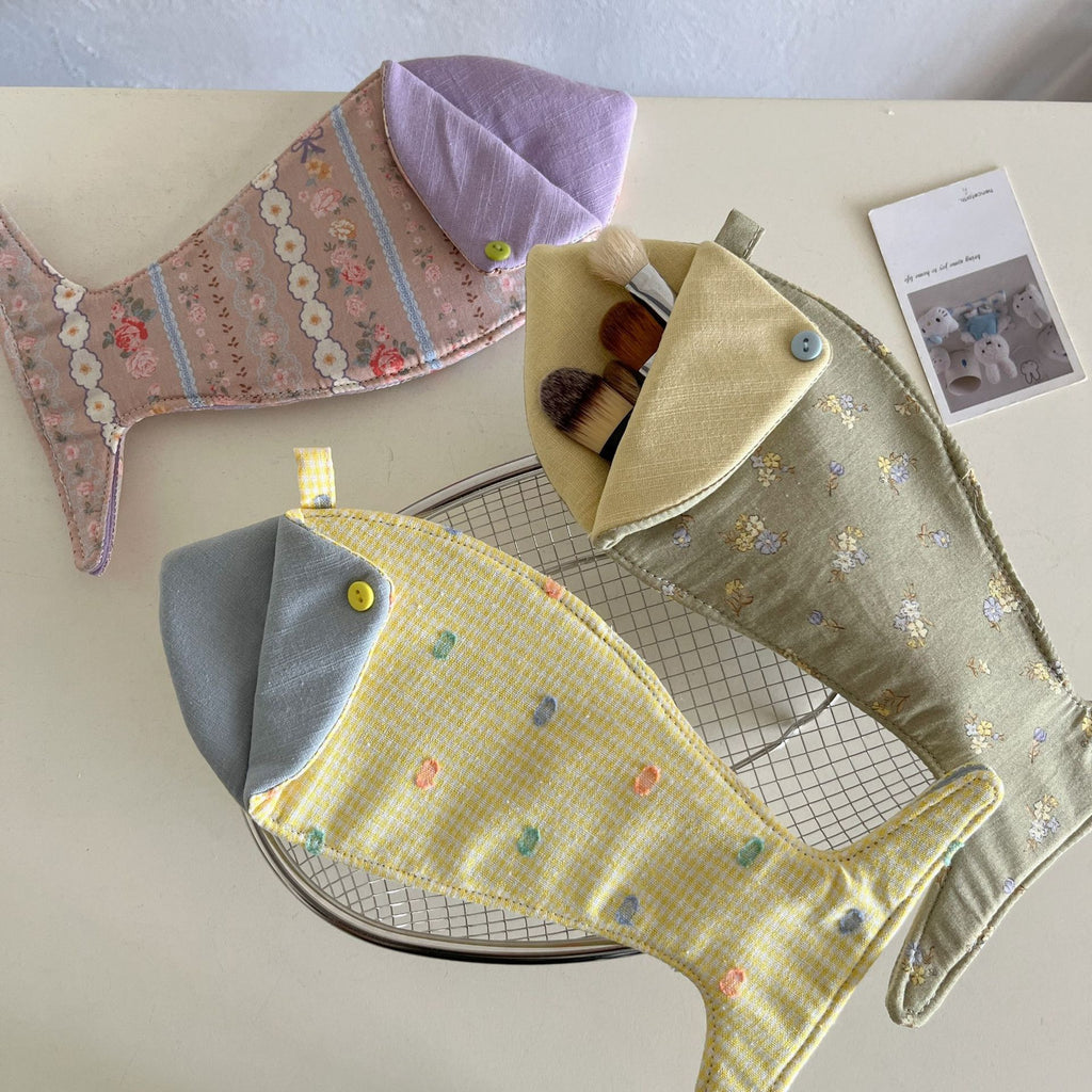 CouldNook Fish Storage Pouch - Folded Head Opening And Patterned Body