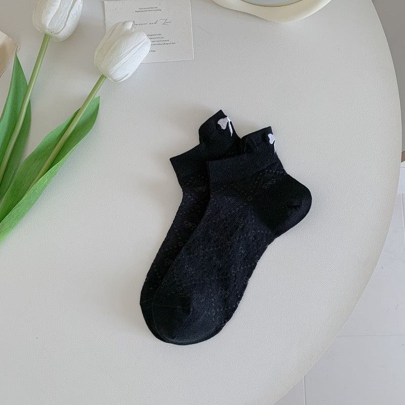 CouldNook Women Cozy Bow Label Ankle Socks - Playful Shoe Accent