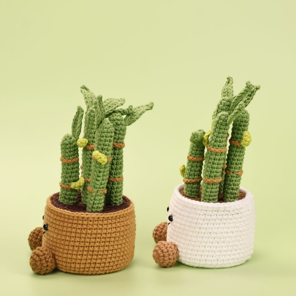 CouldNook Crocheted Bamboo Pot Ornament - Smiling Face And Textured Stems