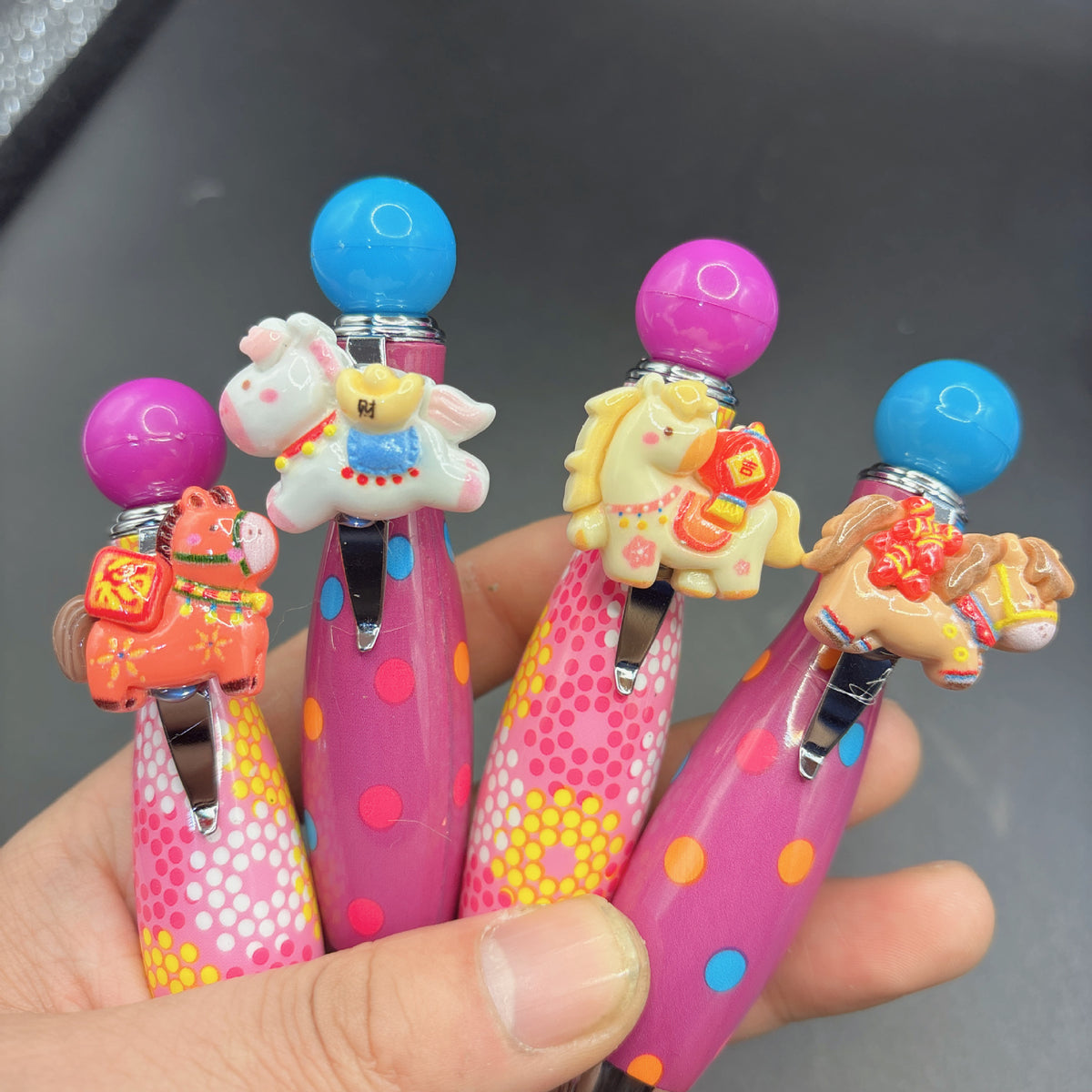 CouldNook Horse Ballpoint Pen - Dotted Barrel And Raised Pony Accent