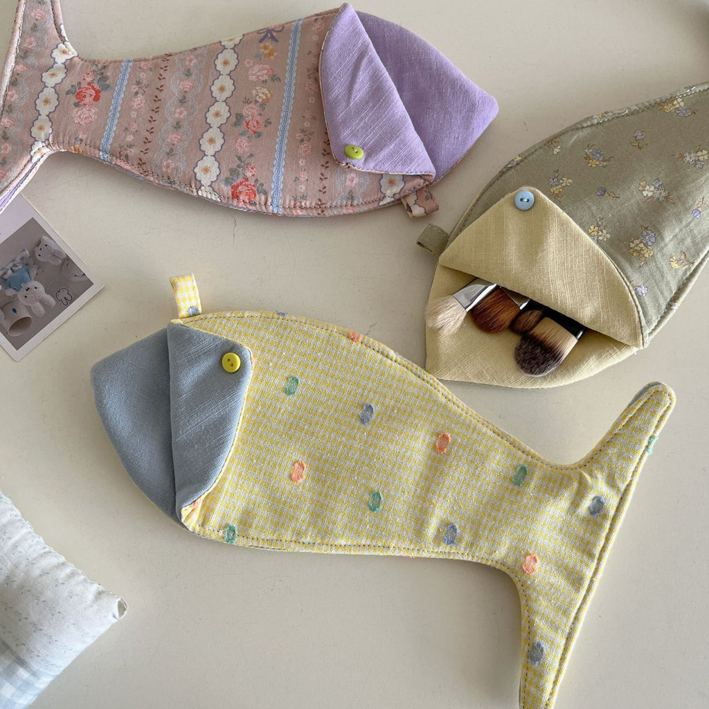 CouldNook Fish Storage Pouch - Folded Head Opening And Patterned Body
