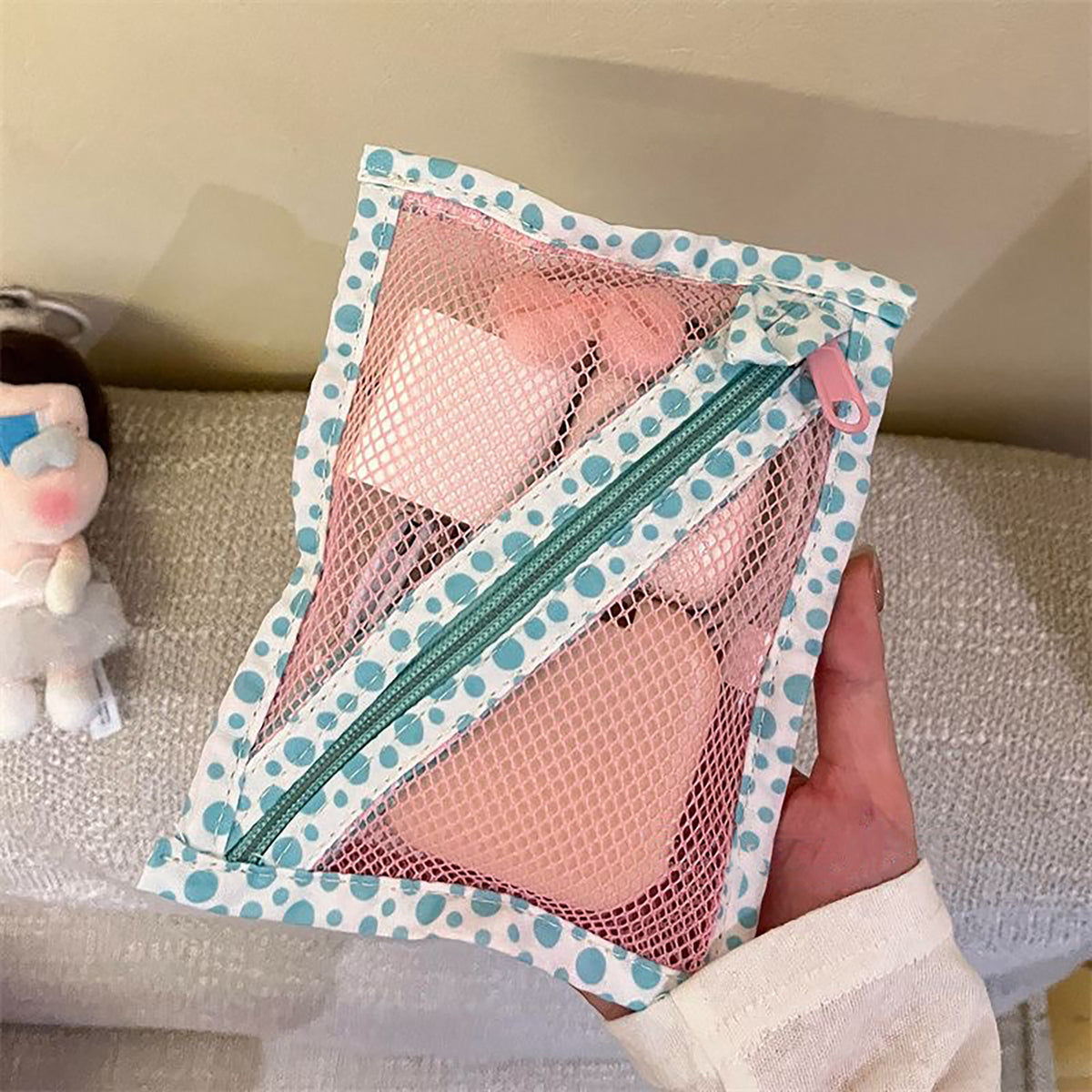 CouldNook Diagonal Zip Mesh Pouch - Dotted Binding And Contrasting Colors