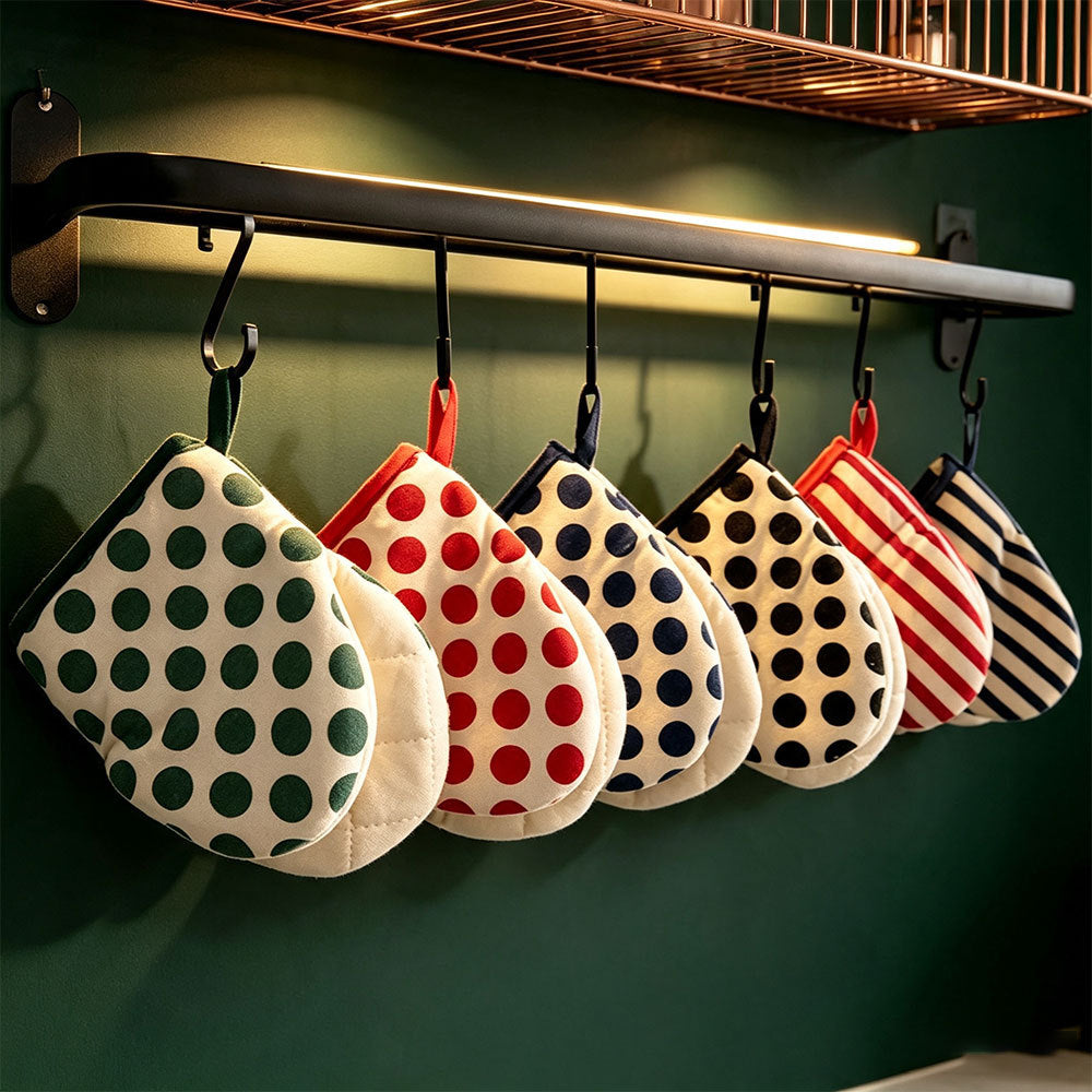 CouldNook Pinch Oven Mitt - Printed Top And Pale Quilted Underside