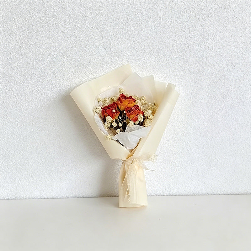 Mini Dried Flower Car Air Vent Clip, Preserved Fresh Flower Aromatherapy Diffuser with 2ml Perfume