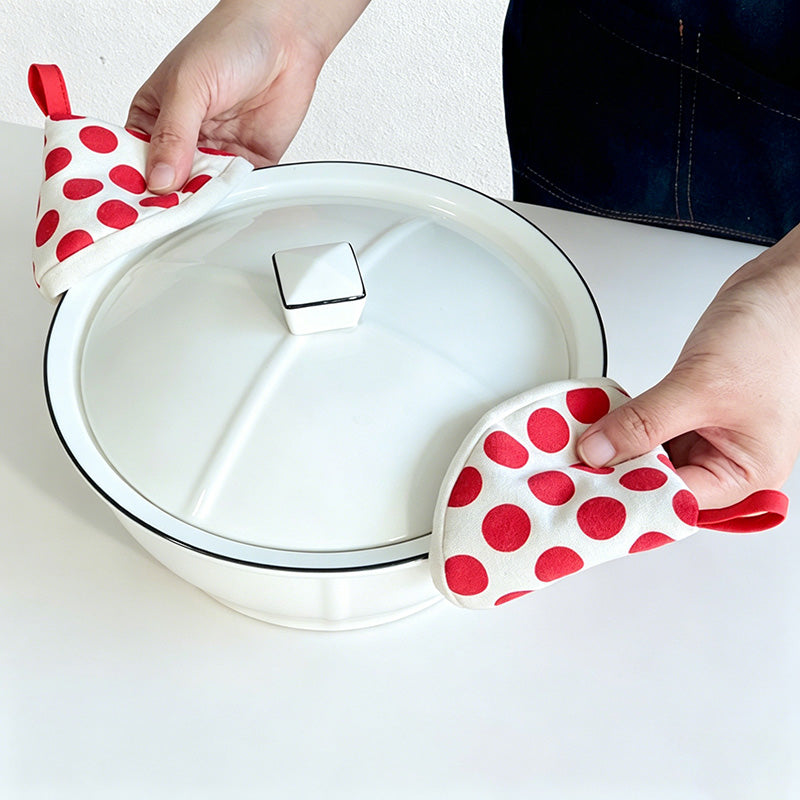 CouldNook Triangle Cotton Pot Holder - Minimalist Striped Mini Mitt