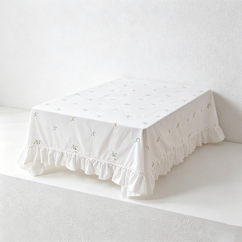 Embroidered Floral Ruffle Tablecloth - White Cotton-Blend Table Cover for Home & Events